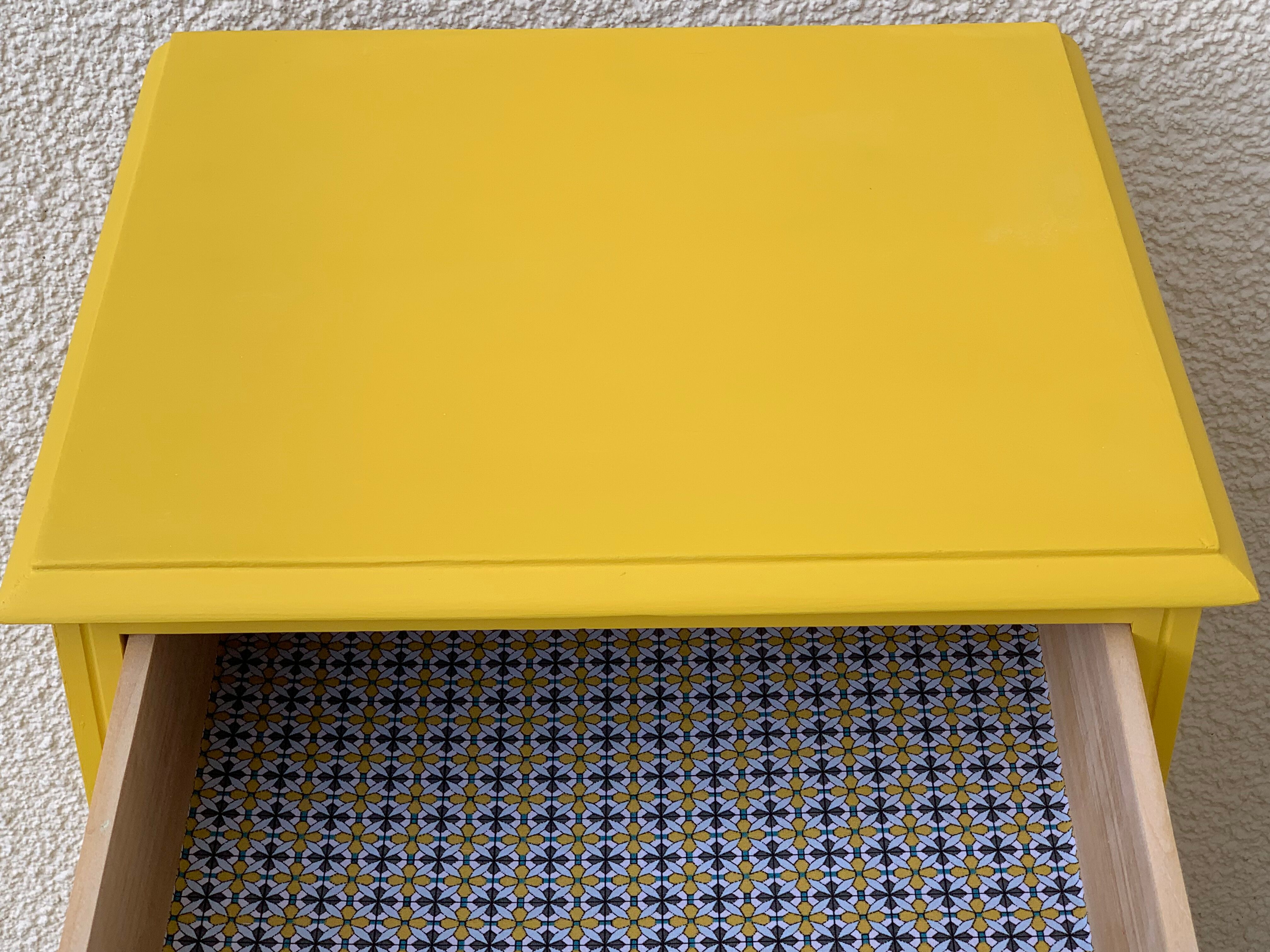 Vintage ragpicker yellow powder 1950