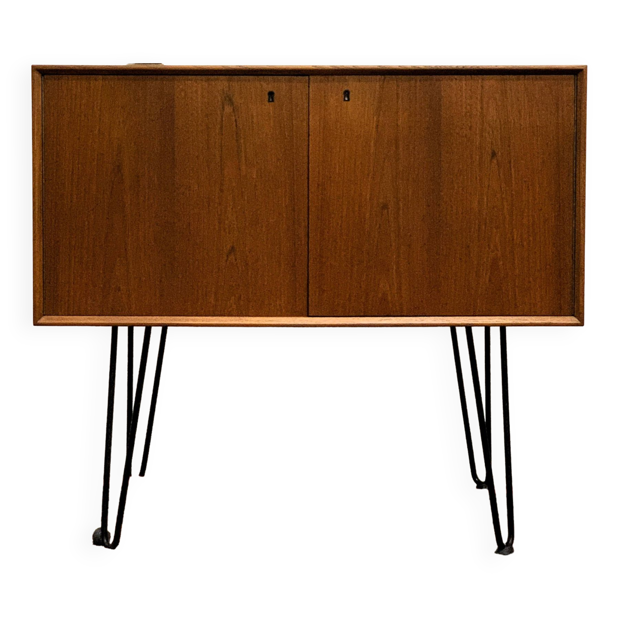Teak cabinet, norway 1960s/70s, vintage, mid-c modern