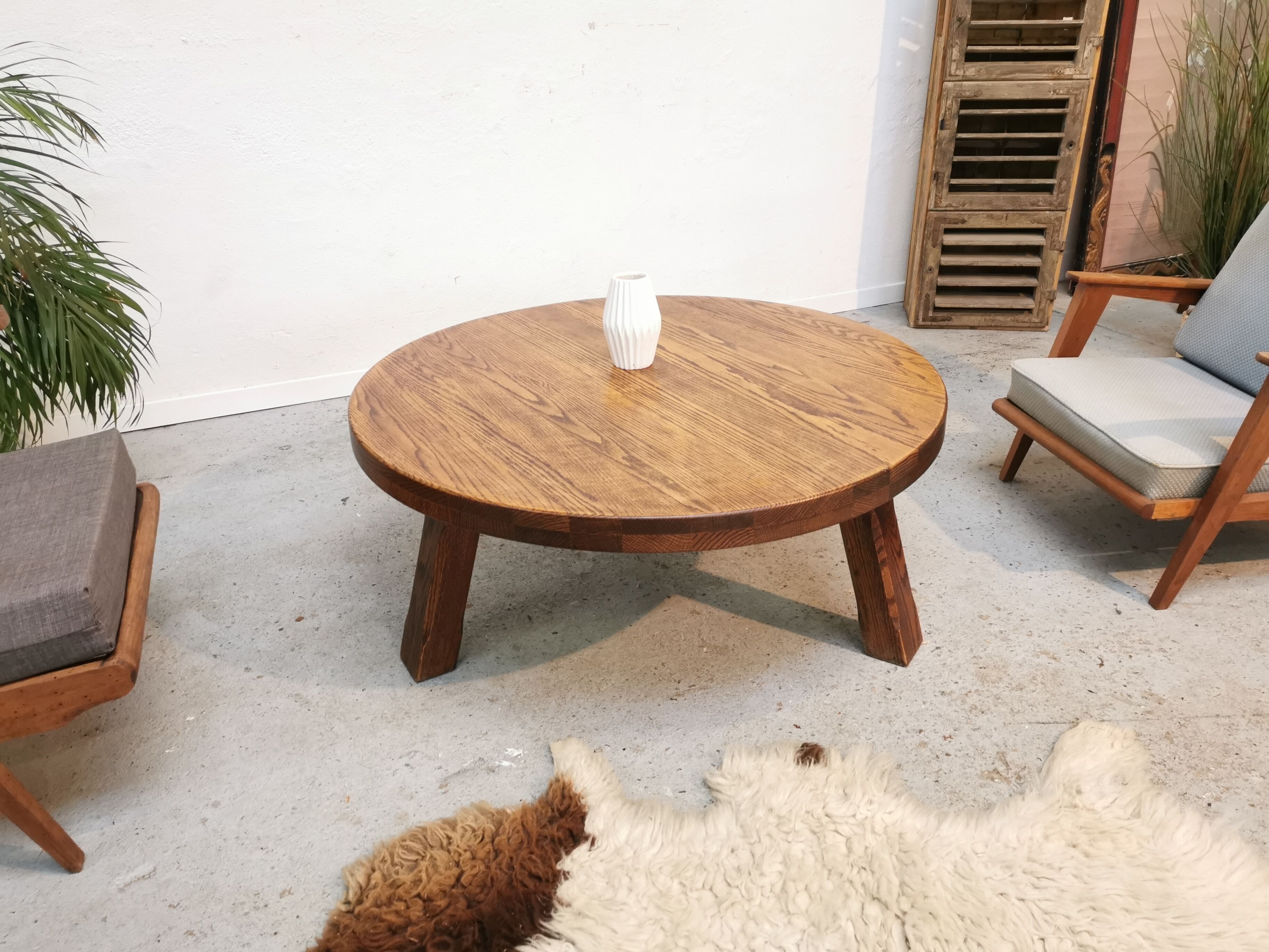 Vintage tripod coffee table brutalist style