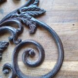 Ornament arabesque trim in cast iron
