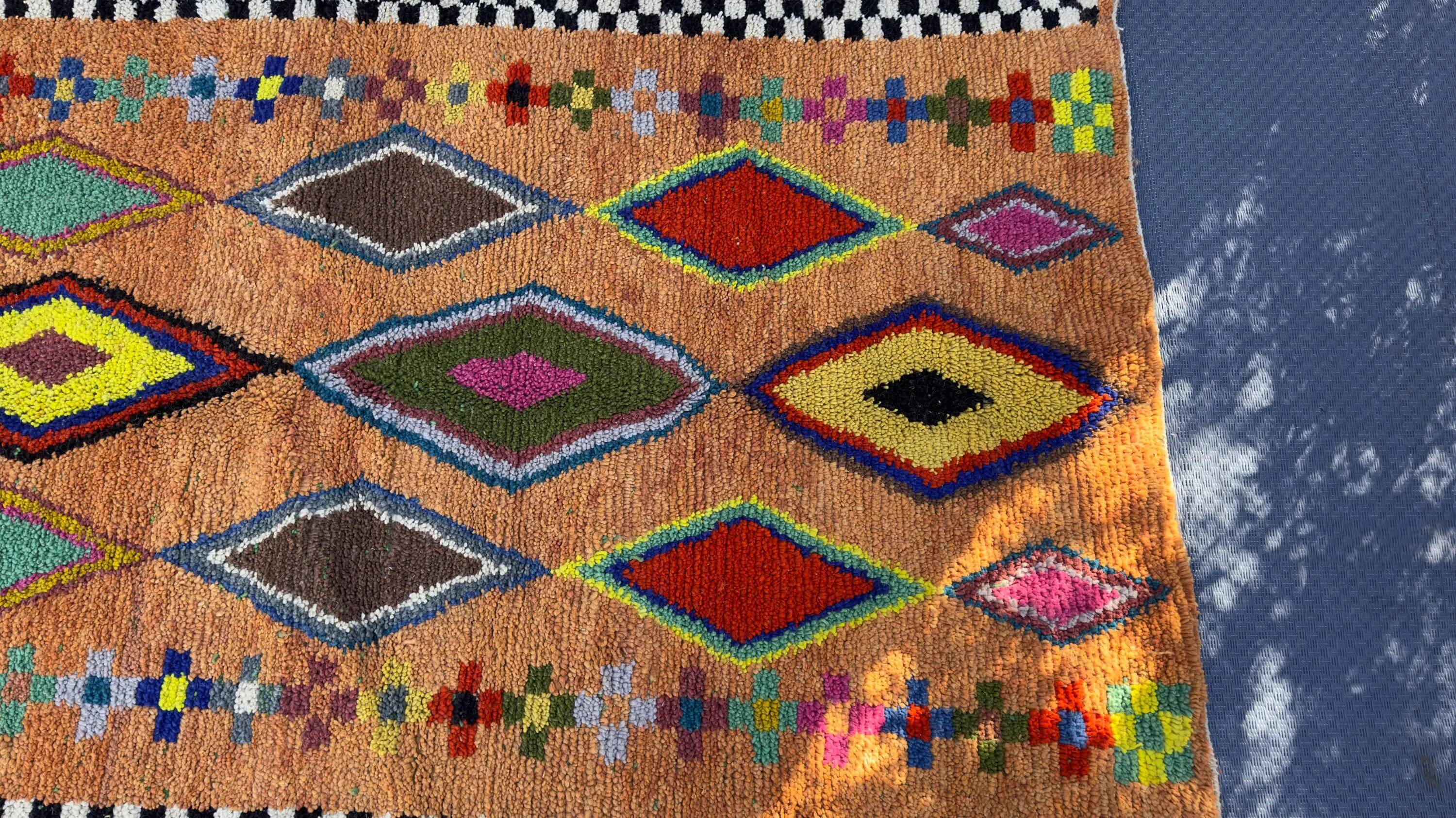 Handmade Berber rug, natural wool, 3x2 m