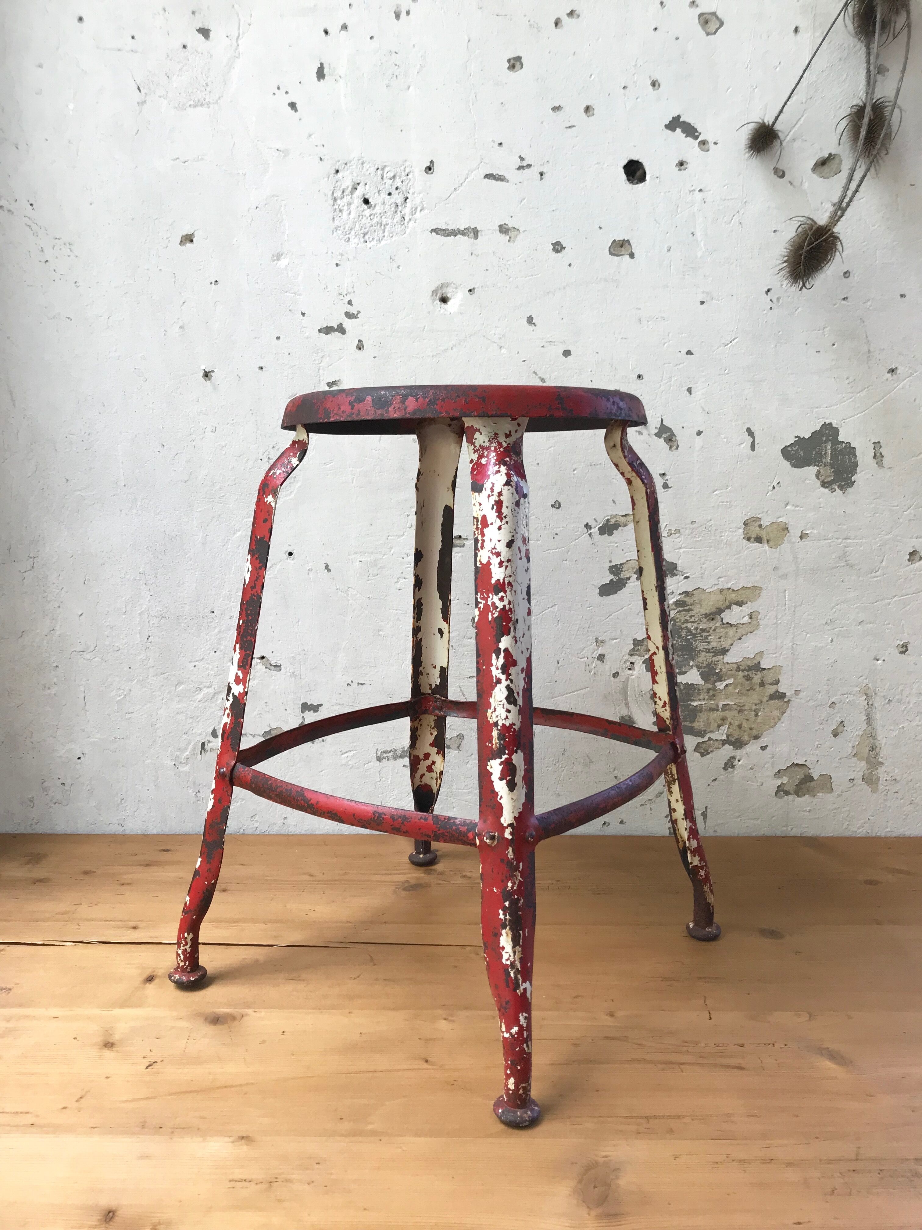 Workshop stool Nicolle patinated
