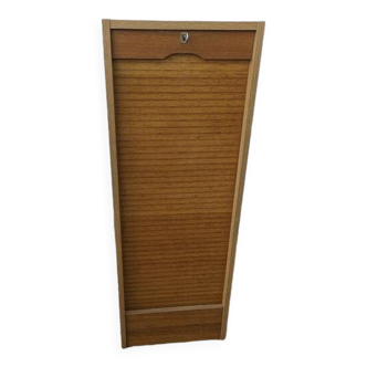 Curtain cabinet, filing cabinet