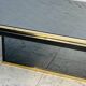 Table basse bicolore en laiton et miroir noir par Fedam