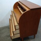 Egon Ostergaard Secrétaire