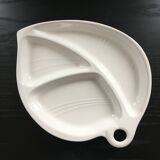 Plat feuille  en faïence blanche