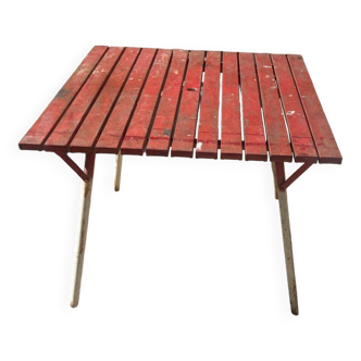 Folding table from the 1950s