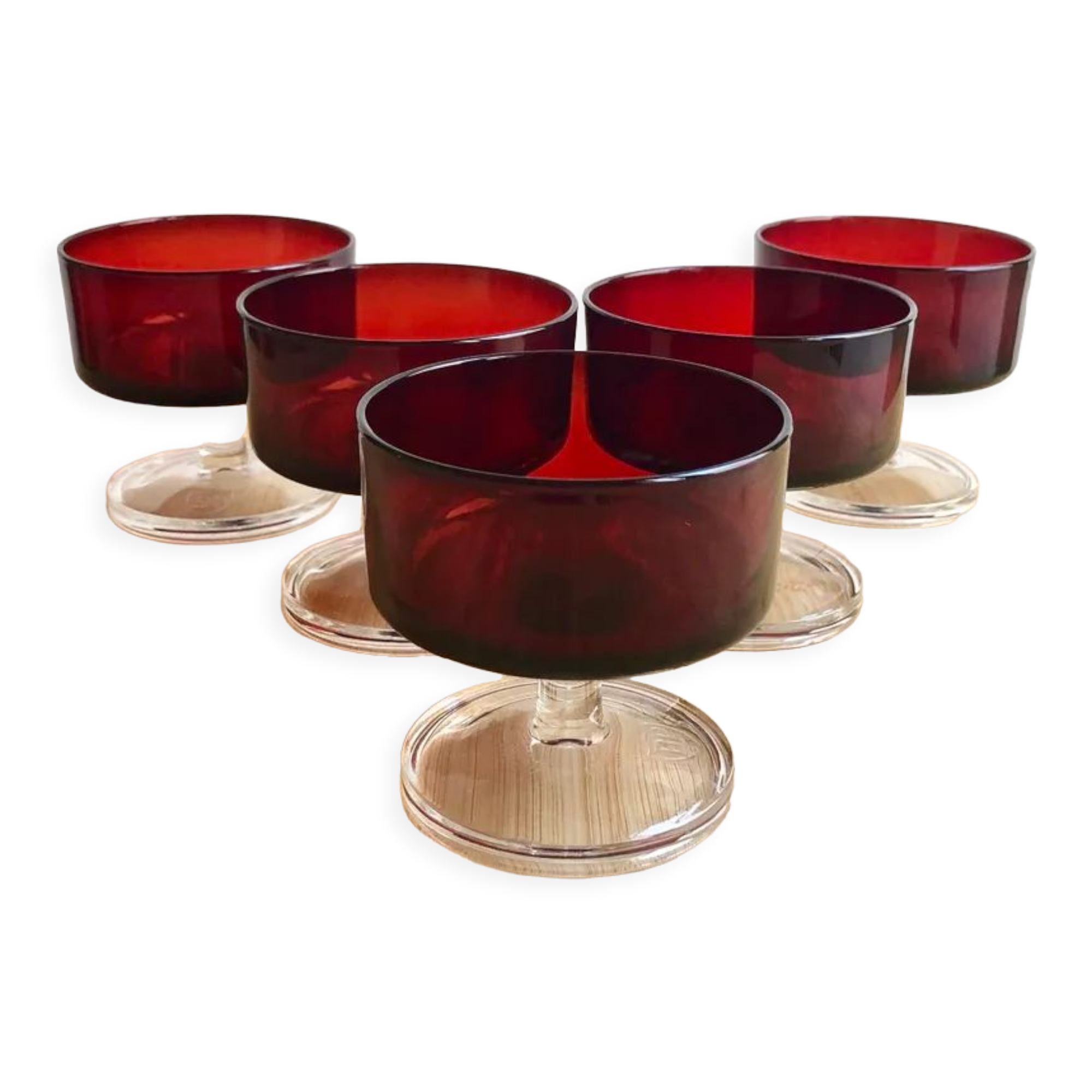 BP Red Luminarc Cups