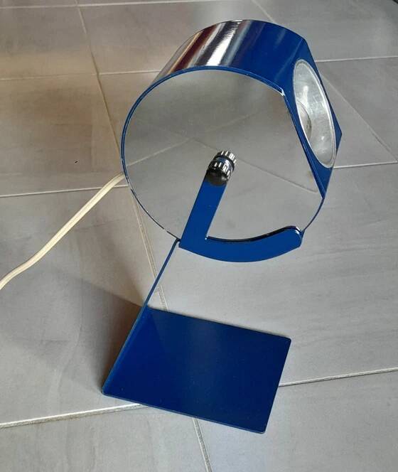 Lampe en tôle pliée 1970