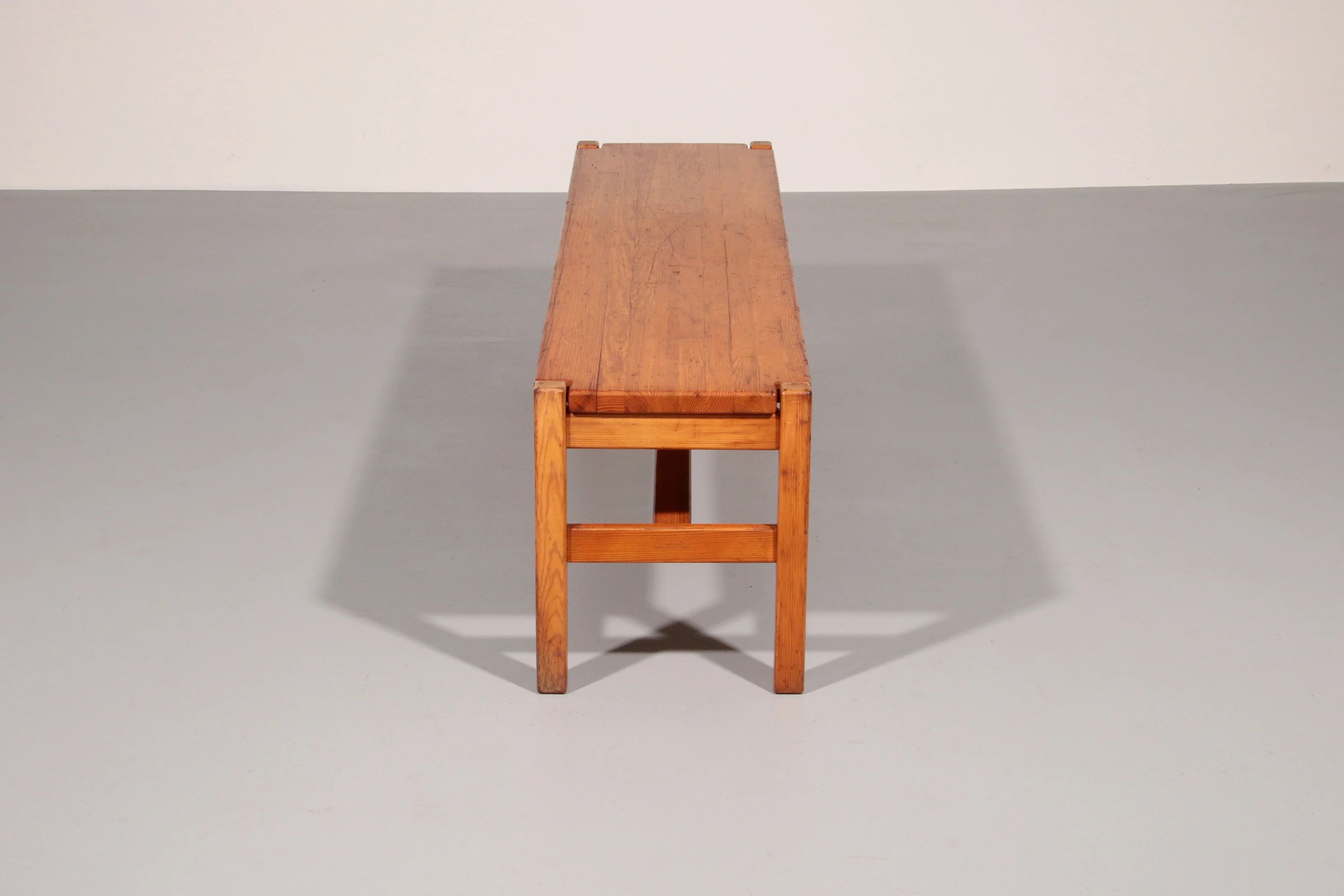 Banc en pin Ilmari Tapiovaara fabriqué en Scandinavie, 1960