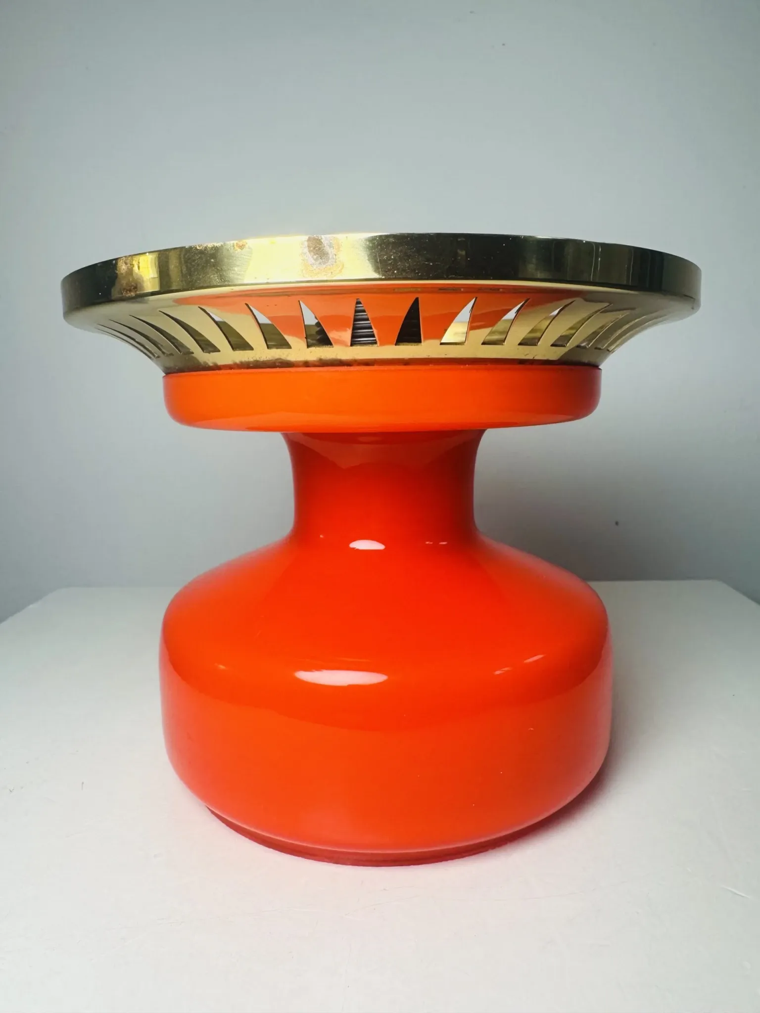Table lamp in glass B-124 by Hans-Agne Jakobsson for Markaryd Ab, Sweden, 1960s.