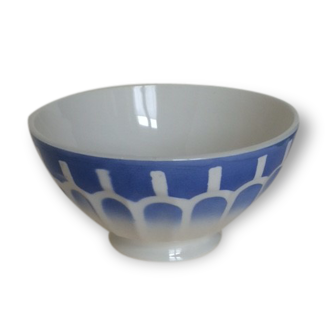THE earthenware bowl