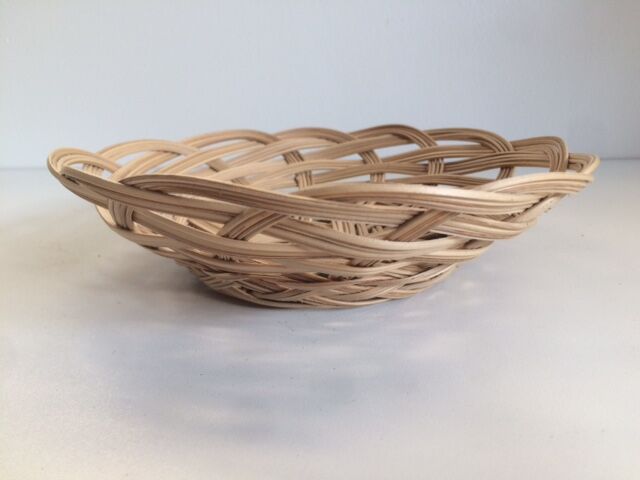 Basket empty-Pocket vintage Wicker