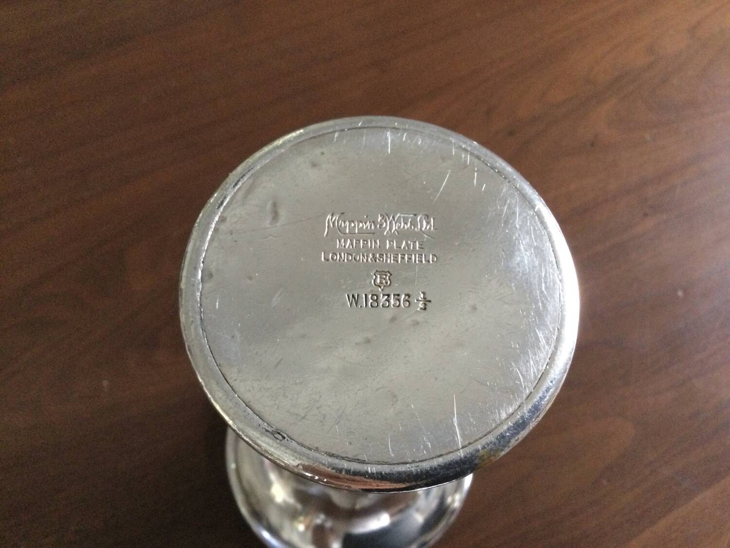 Vase métal hôtel Endlin Brighton