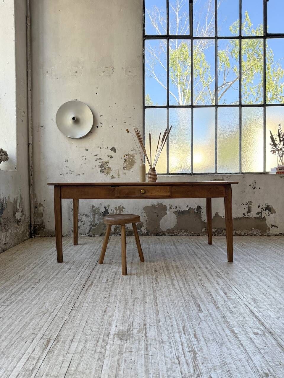 Cherry farmhouse table with spindle legs, 1950s