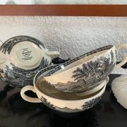 Set of 3 Wedgwood bowls in the Lugano pattern.