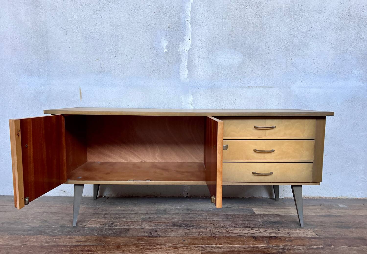 Vintage bi-color TV cabinet