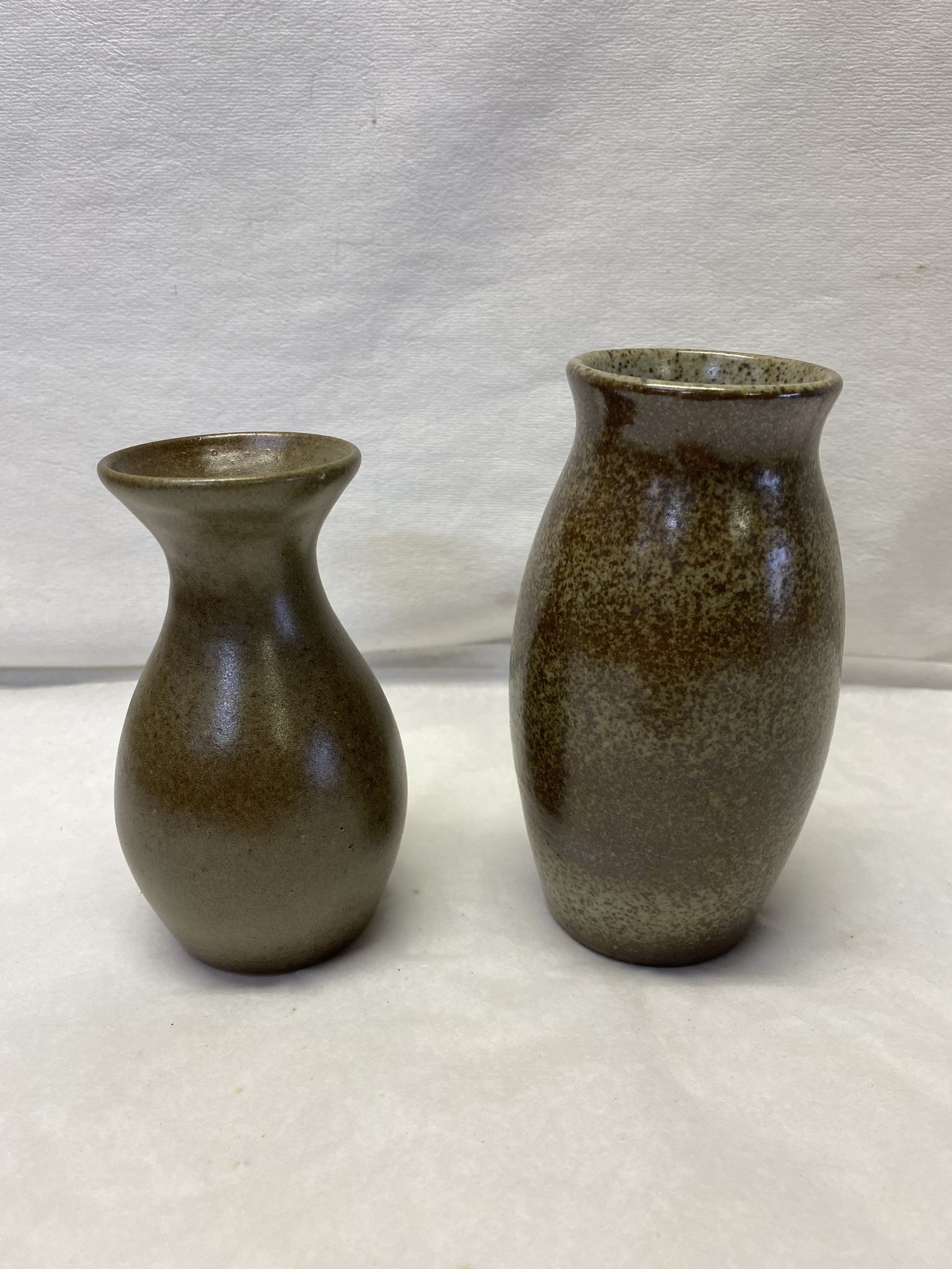 Set of 2 artisanal sandstone vases