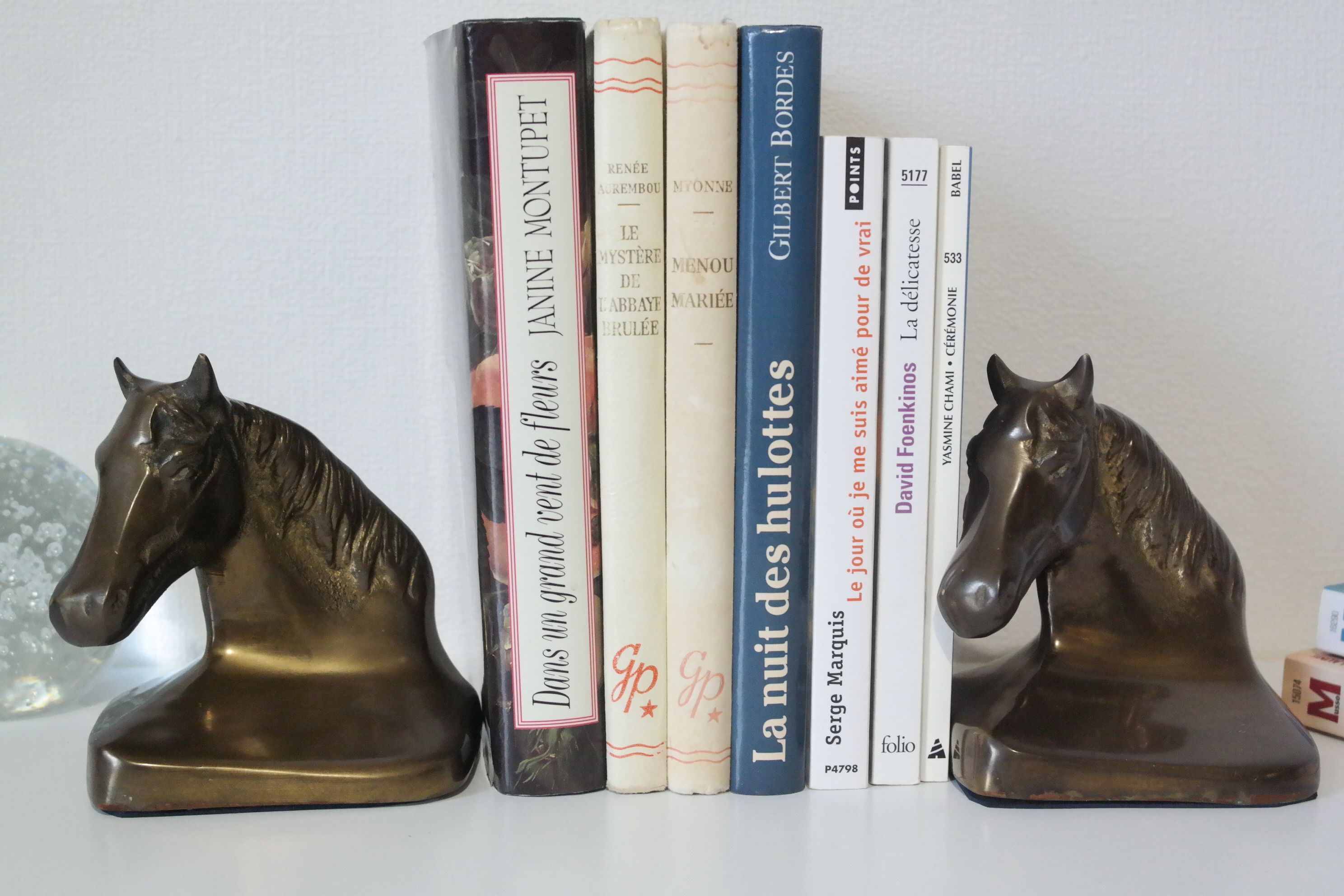 Pair of bookends plaster horses effect vintage brass
