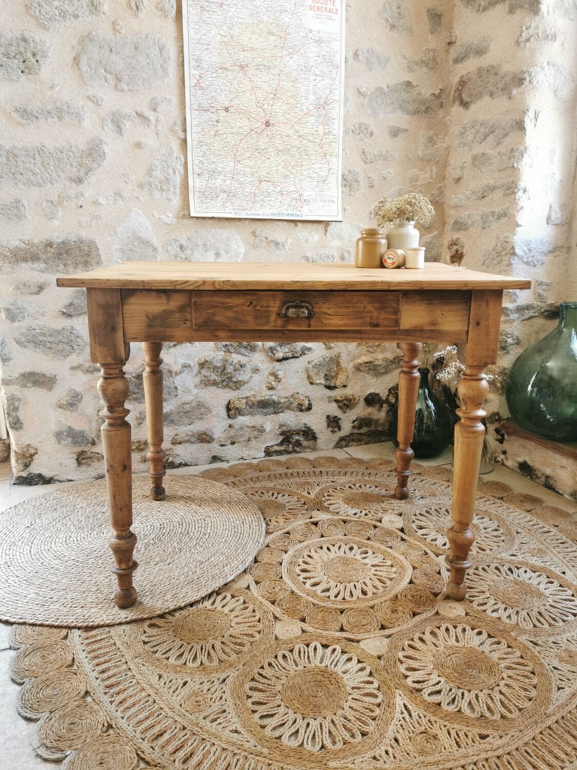 Table, desk with turned feet