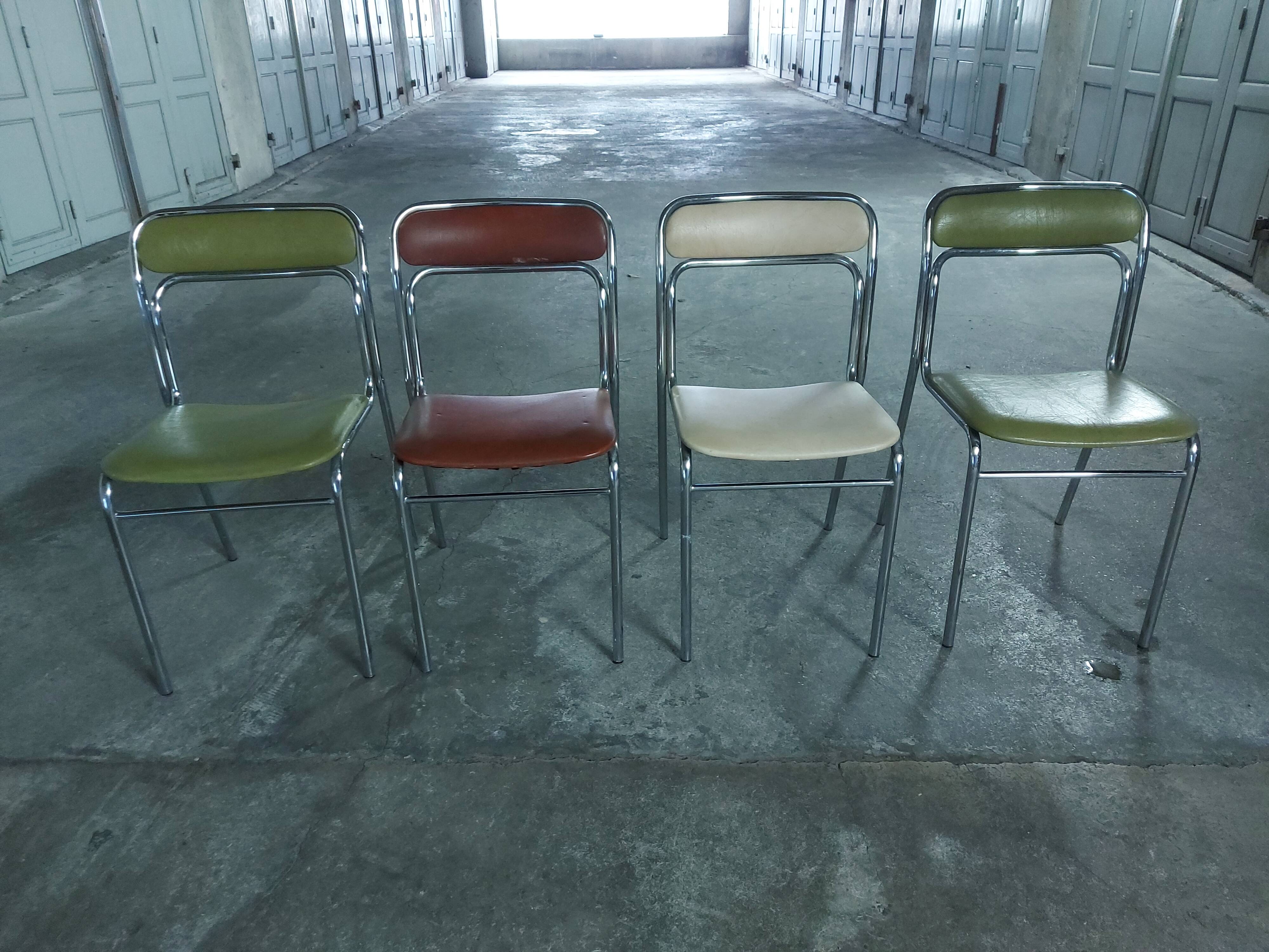 4 chaises vintages 70'S Souvignet