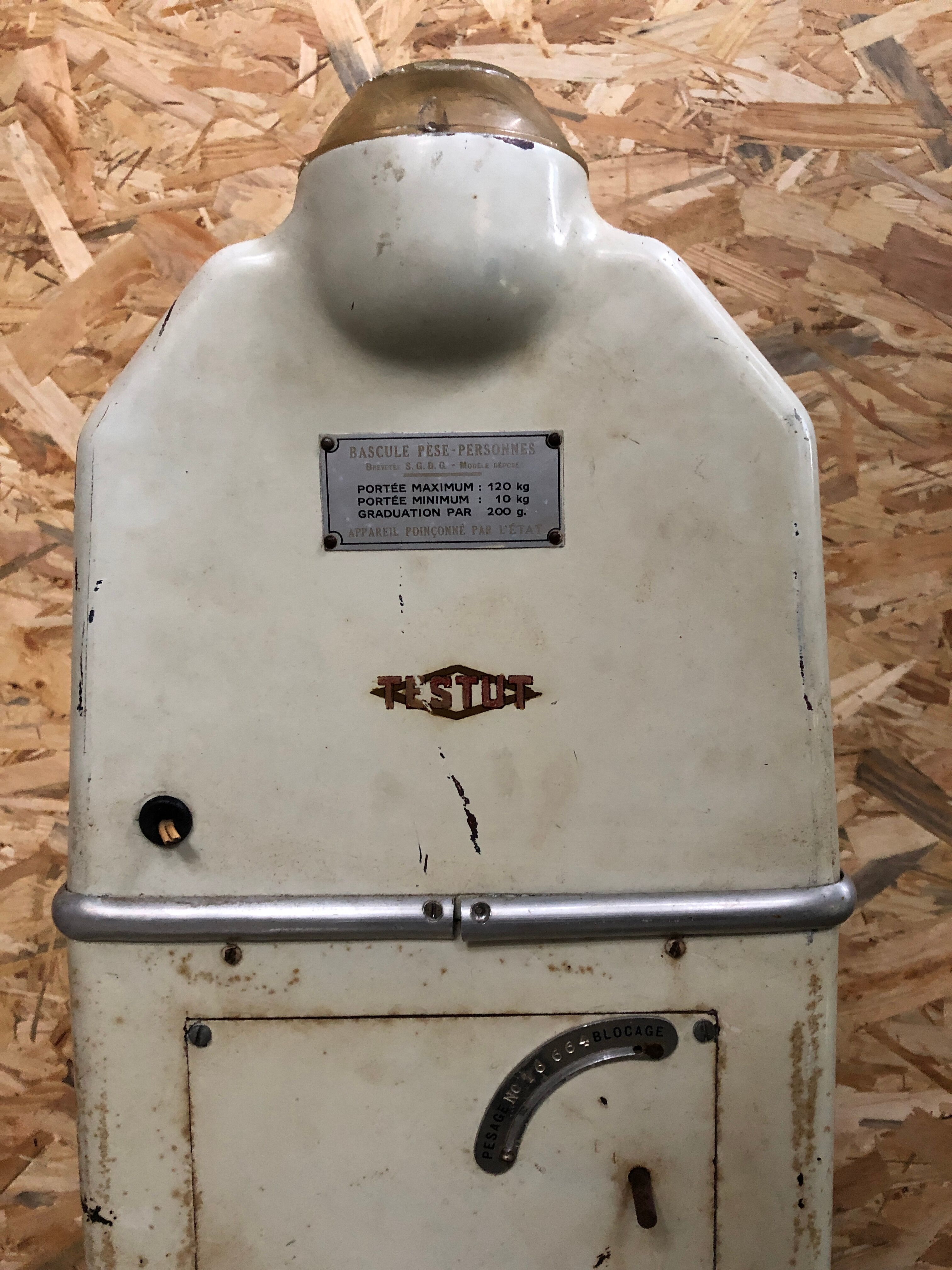Old pharmacy scale TESTUT metal white + tray gray vintage