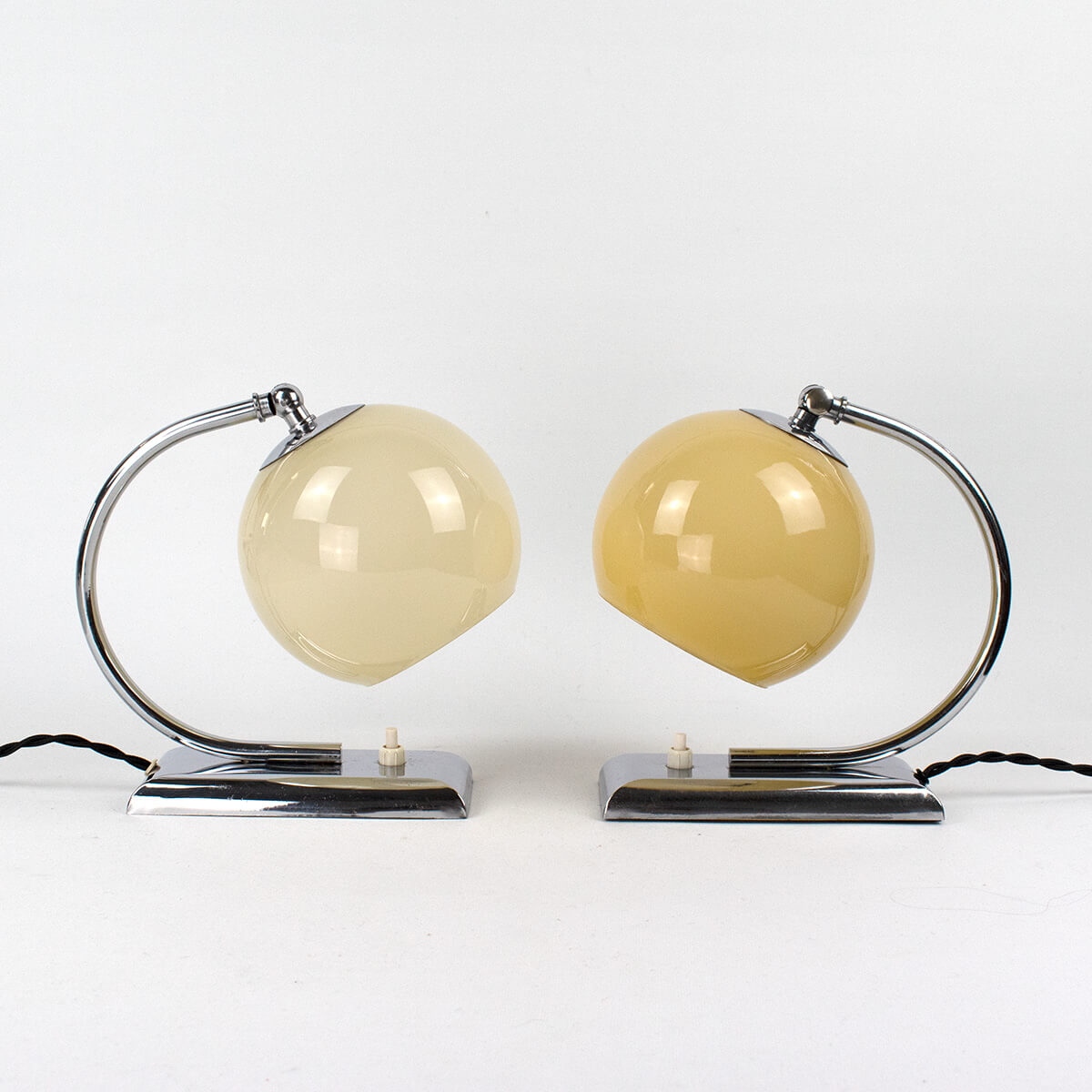 Pair of Bauhaus / Art Deco Desk Lamps from 1930s