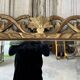 Miroir en bois sculpté doré XIXe siècle