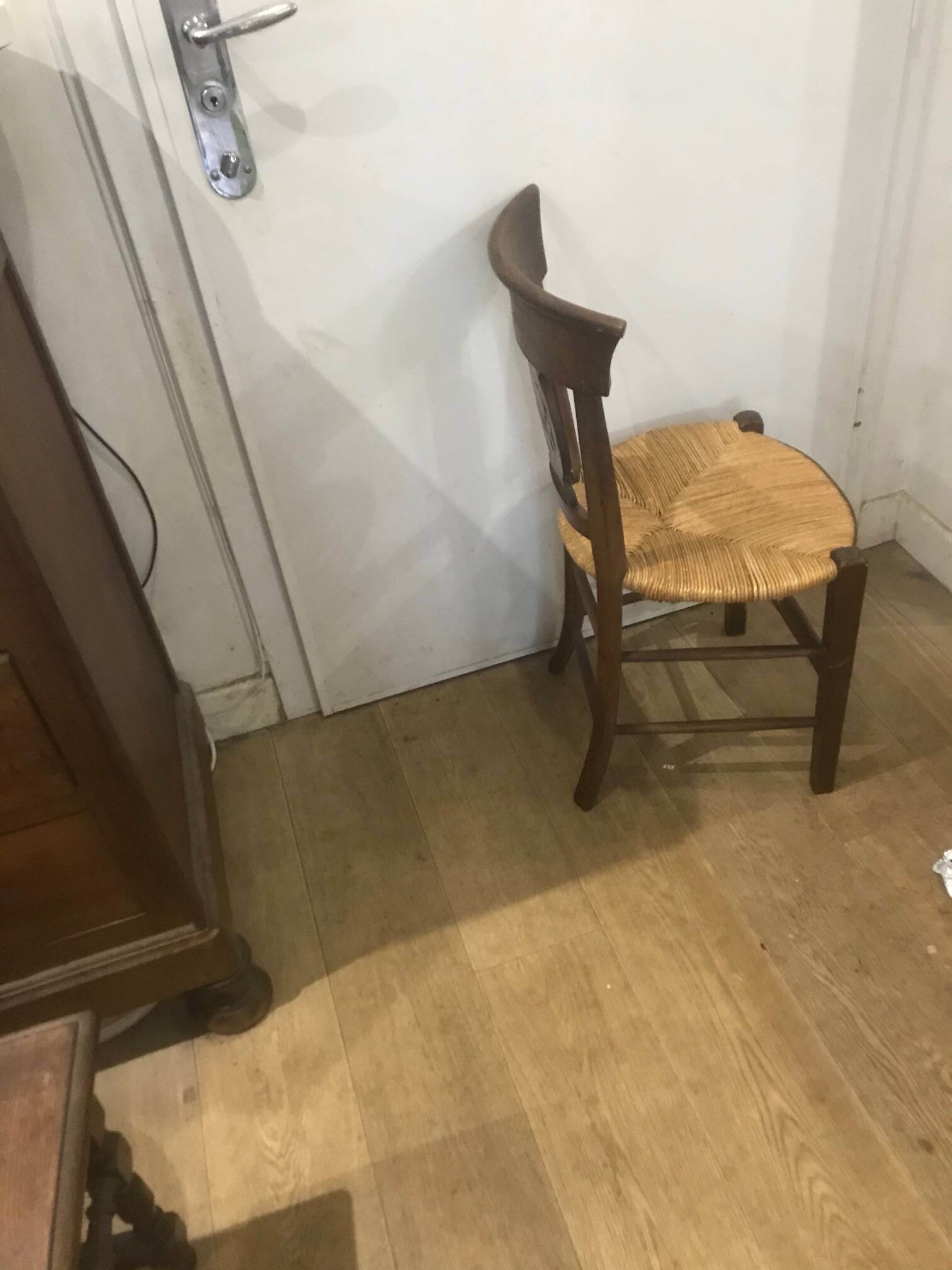 Solid wood and straw chair