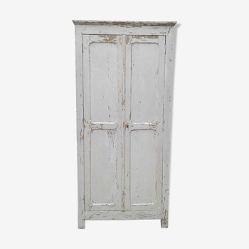 Armoire parisienne