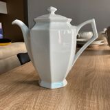 3 porcelain teapots