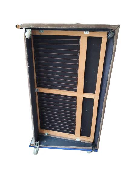 Sandwich sofa / Clair Bataille. Paul Ibens. Upholstered. 65 x 230 x 82. Collection 1973-1974. 't Spectrum. Fully original