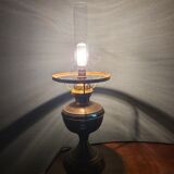 Lampe à pétrole éléctrifiée laiton et opaline