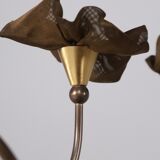Floral lamp in brass tulle