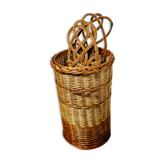 Large round wicker basket