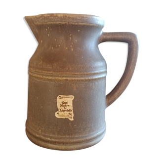 Pitcher in sandstone of the Argentelle