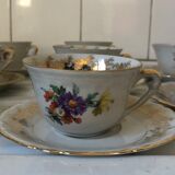 8 coffee cups in 60s floral porcelain