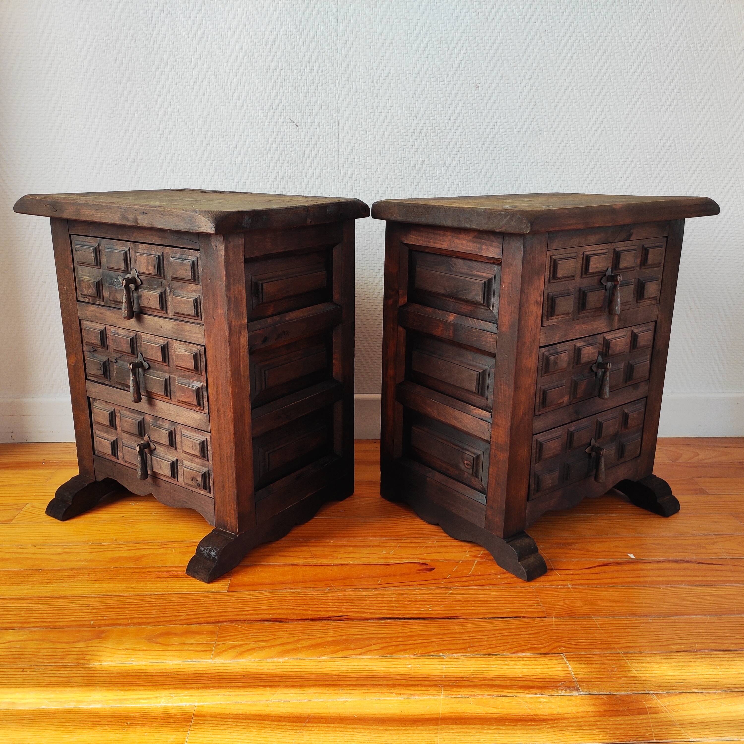 Brutalist pair of bedside tables, 1950.