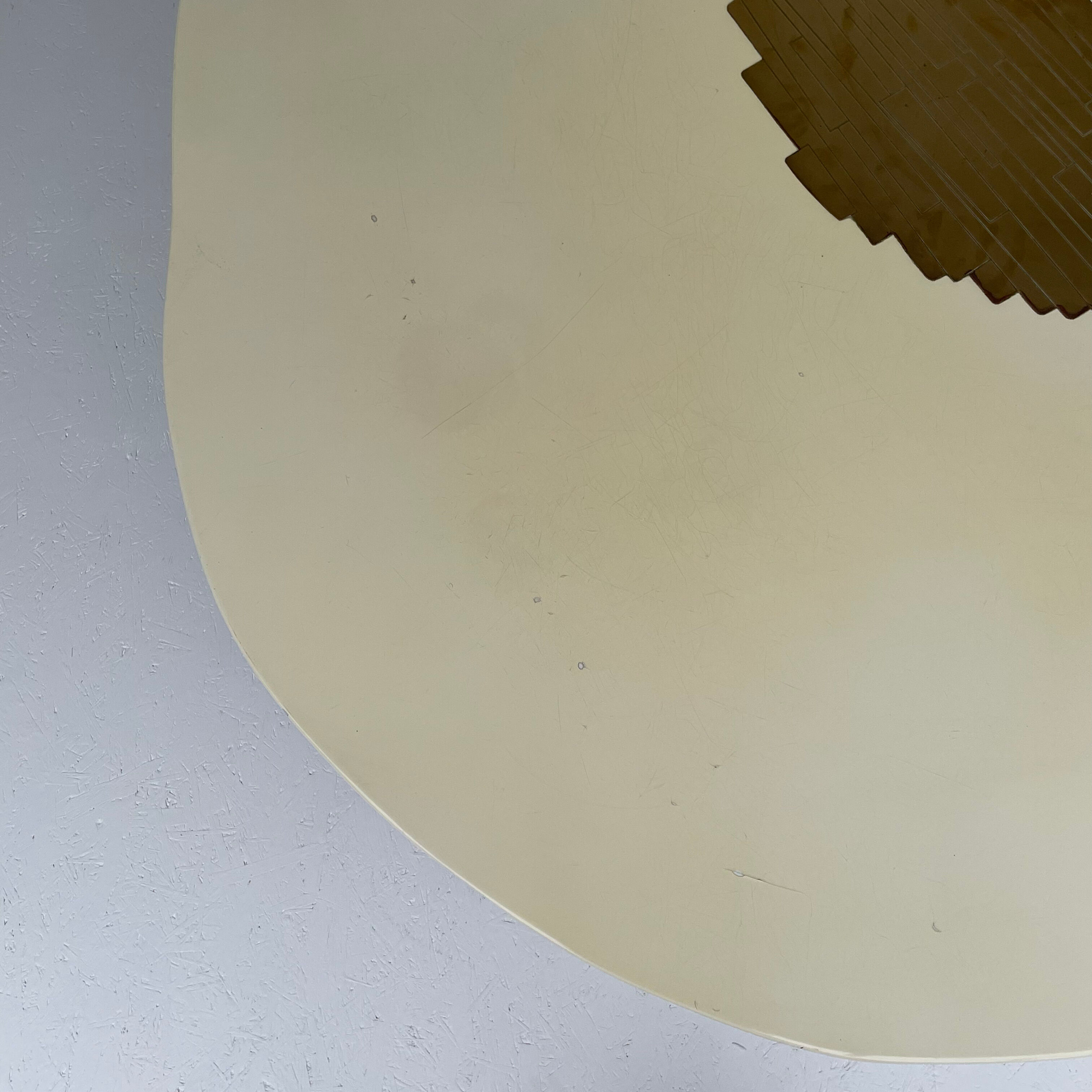 Off white Roger Vanhevel coffee table