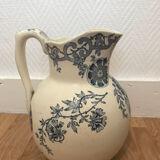 Chantilly toilet bowl