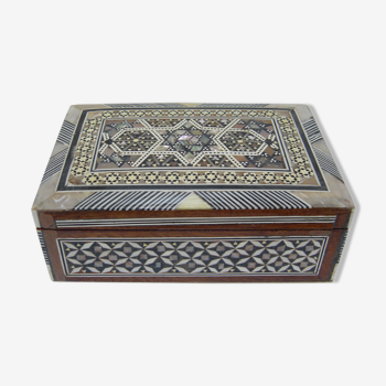Box box inlaid incre oriental style