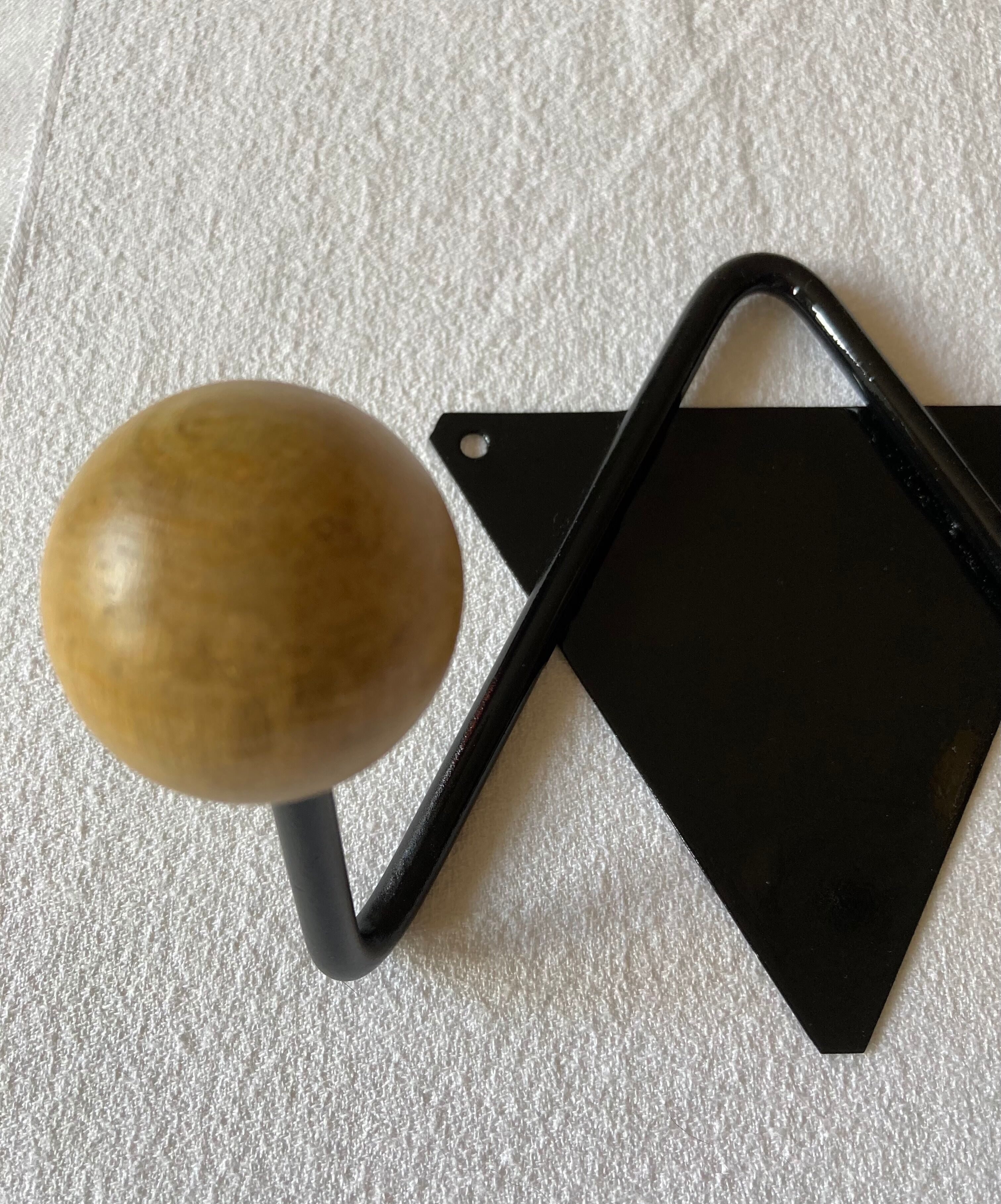 Vintage triangle hook 2 supports