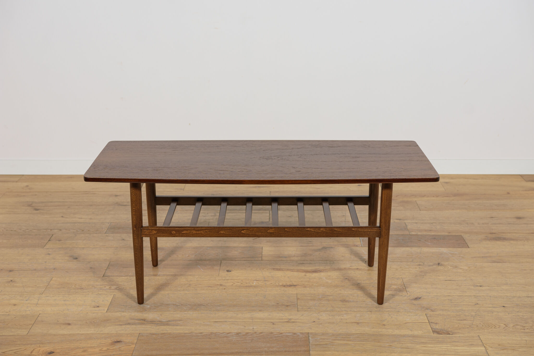 Table basse en teck du milieu du siècle, Danemark, années 1960