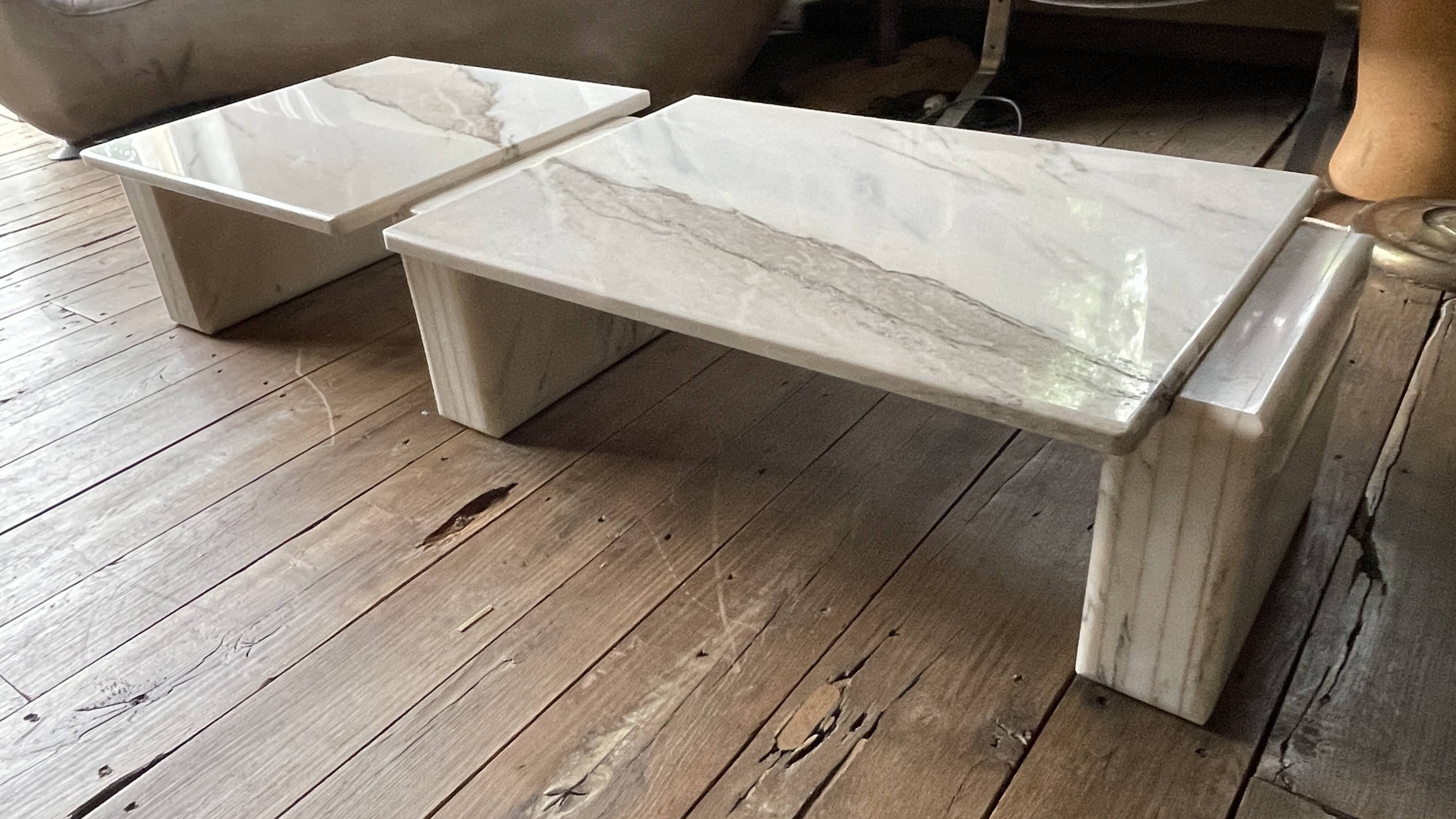 Table basse en marbre de carrare à 3 éléments modulables, design italien ca 1970