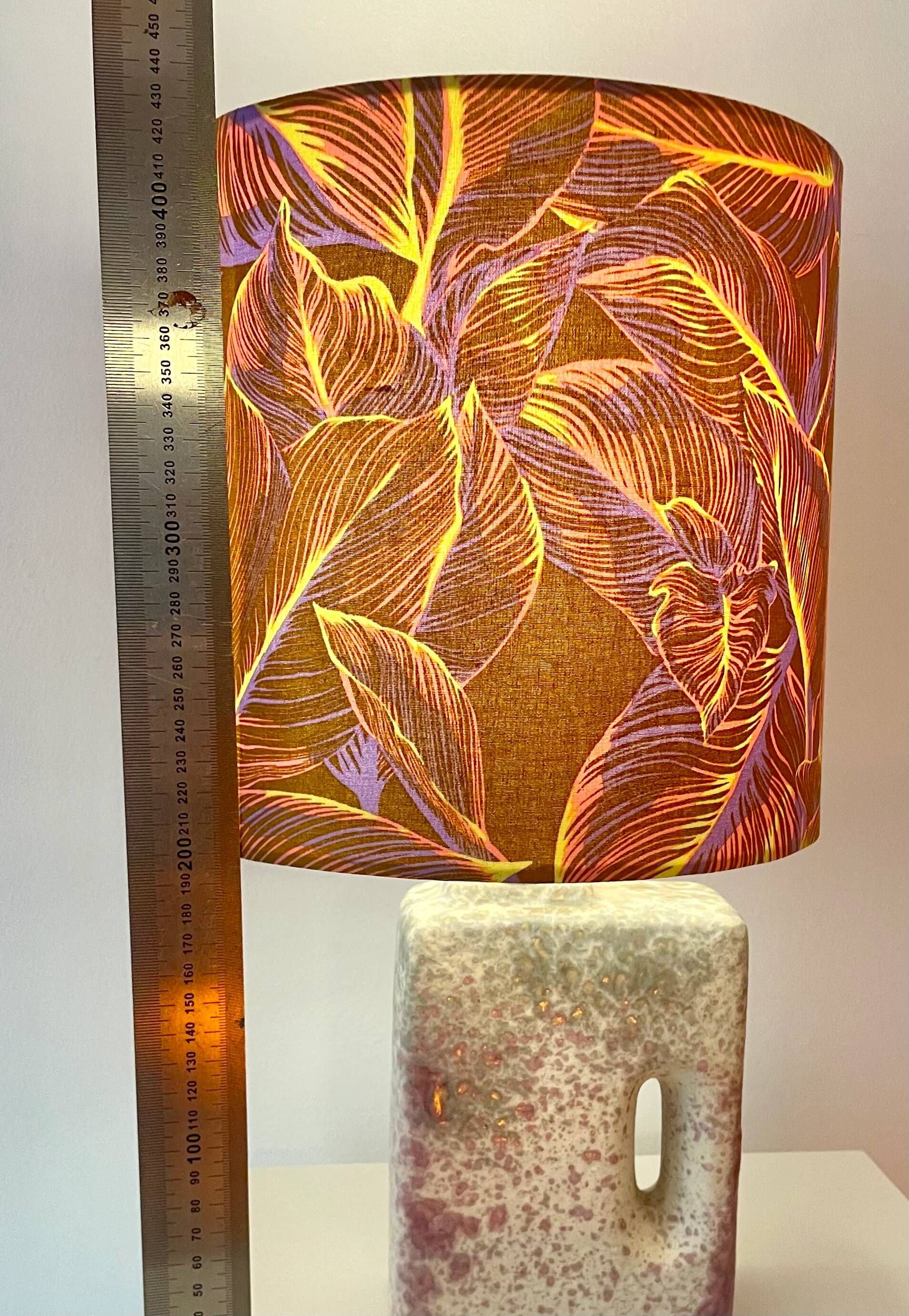 Übelacker table lamp - Battery lamp on a vase fireplace with botanical shade | 42 cm