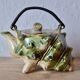 Vintage tea service in glazed ceramic - shape of conchs or shells