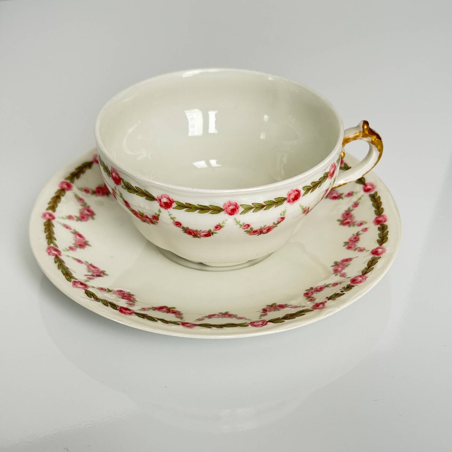 Set of 6 Teacups with Saucers | Bernardaud circa 1900