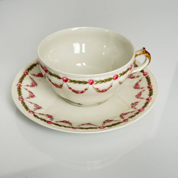Lot de 6 Tasses à Thé avec Soucoupes   Bernardaud vers 1900