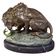 Lion en bronze peint à froid antique combattant un serpent, d'après Antoine-Louis Barye