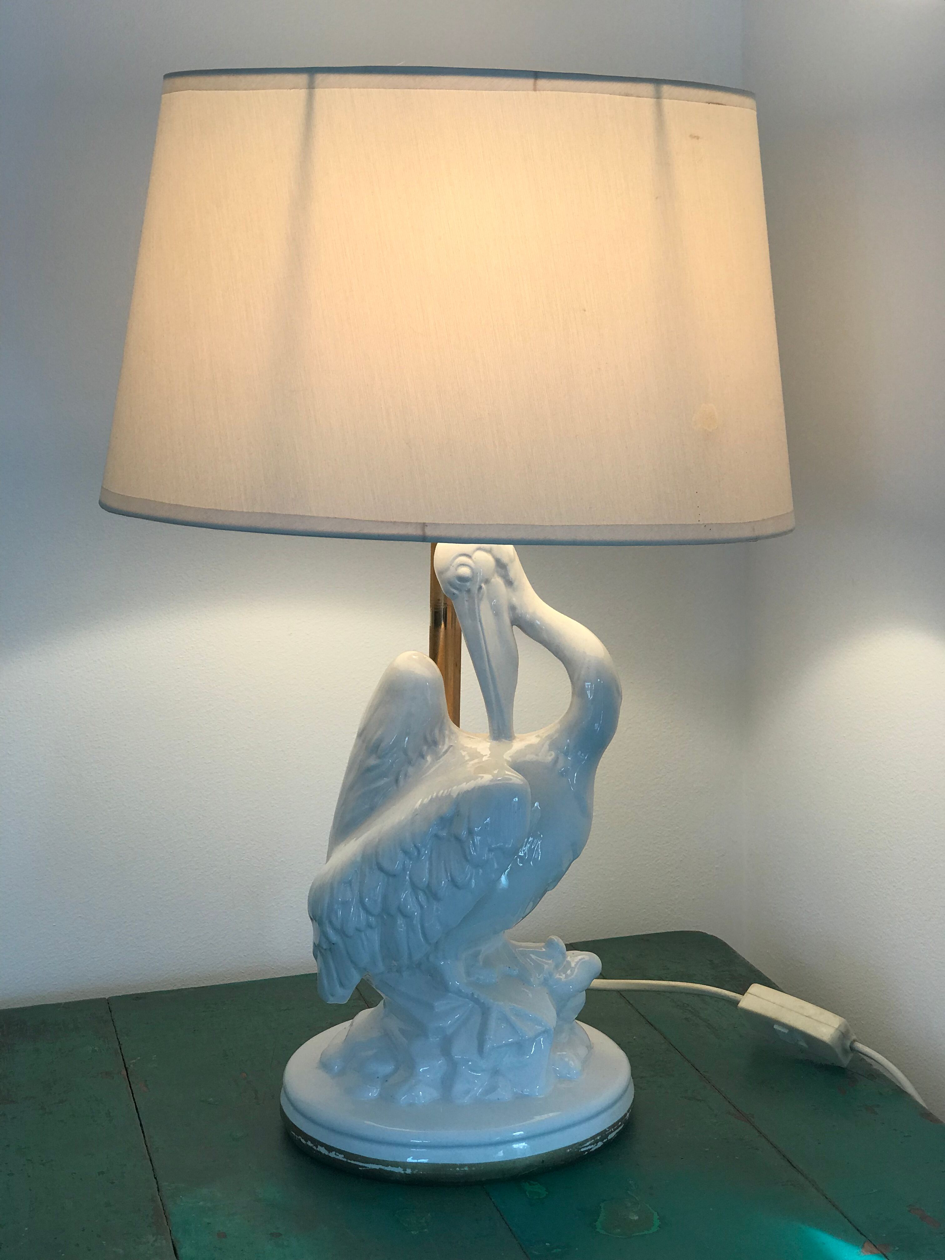 Lampe ancienne forme de Pélican